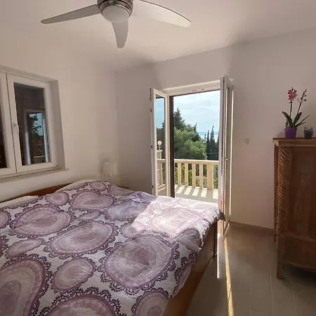 Daire Beach With Heated Pool - Top *