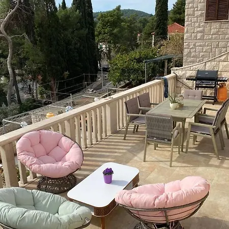 Beach With Heated Pool - Top Daire Sumartin